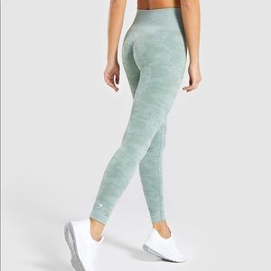 GYMSHARK ADAPT SEAMLESS SAGE CAMO